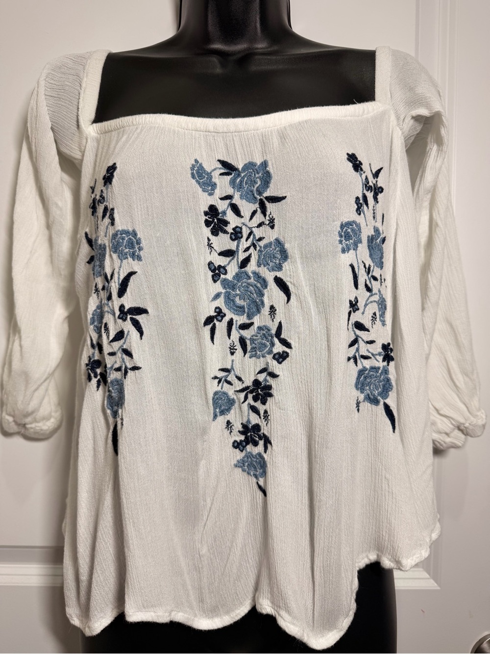 Abercrombie & Fitch White Tunic with Blue Floral Embroidery